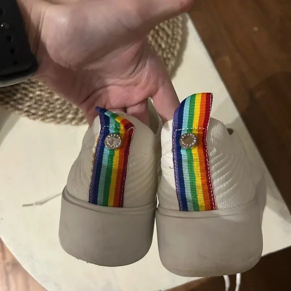 Steve Madden white sneakers - Picture 3 of 5